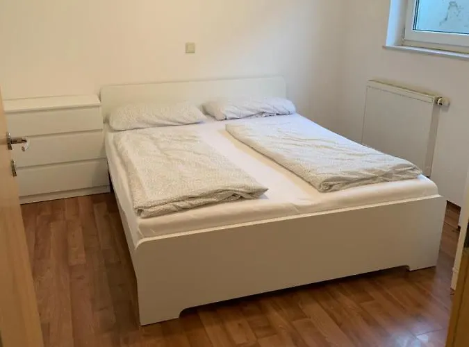 Apartment Апартаменты *